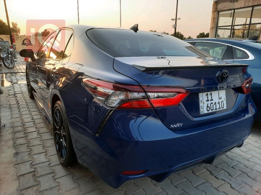 تۆیۆتا کامری